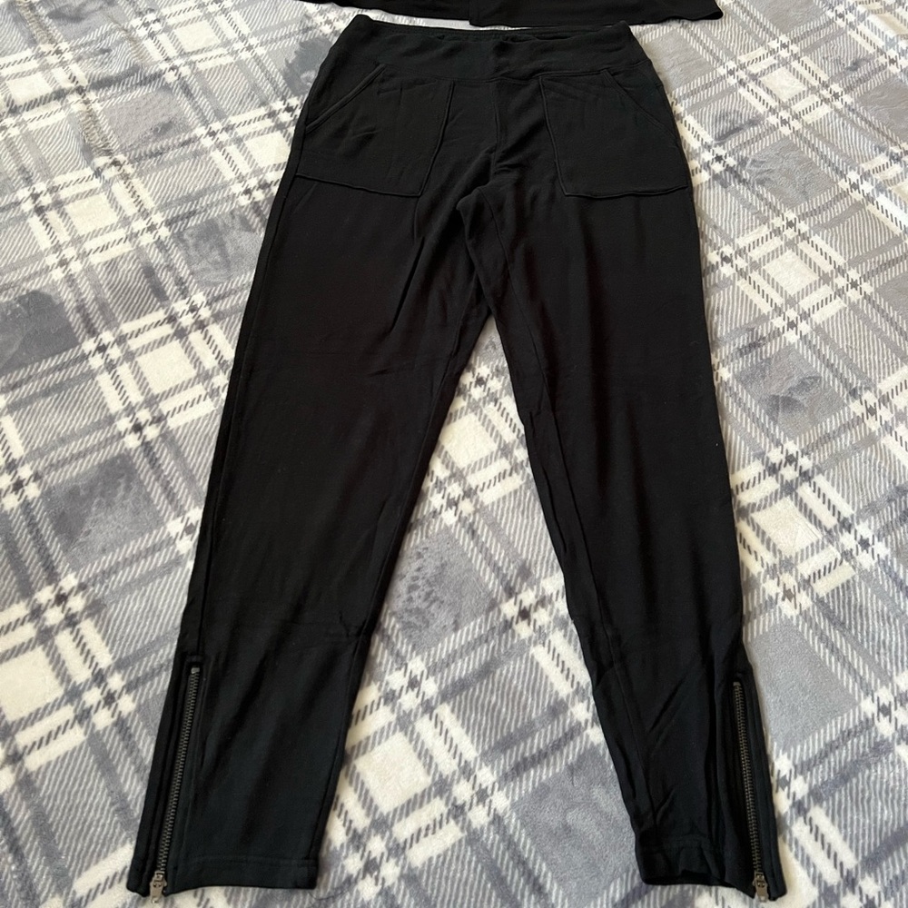 Black Skinny Pants with Stretchy Waistband